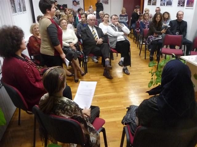 Teta Eva još je uvijek tu pored nas