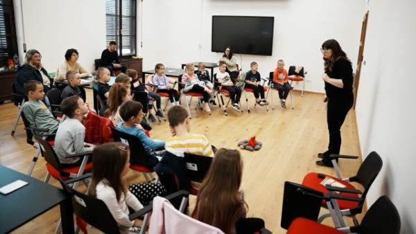 U Knjižnici Belišće gostovala majstorica pripovjedačica Ivanka Ferenčić Martinčić 