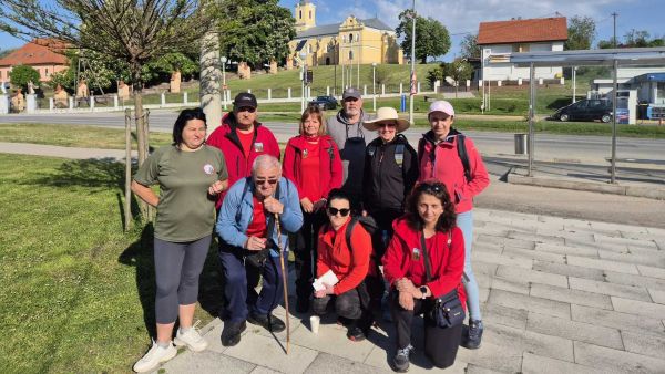 Belišćanski planinari na Jurjevskom pohodu u Ivankovu 