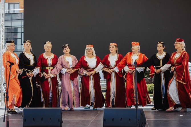 Zvukovi tradicije iz Hrvatske, Bosne i Hercegovine i Bugarske ispunili Valpovo
