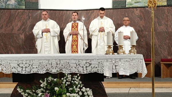 Fra Dario Mican predvodio devetu srijedu priprave za proslavu samostanske i župne obljetnice
